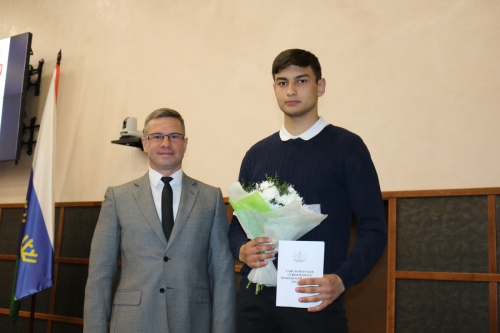 Торжественное вручение удостоверений спортивных стипендиатов Тюменской области