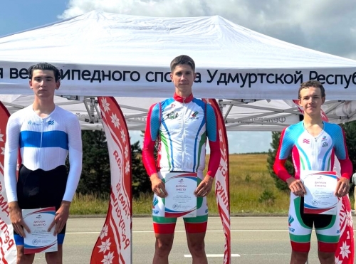 В активе велоспортсменов золото и серебро